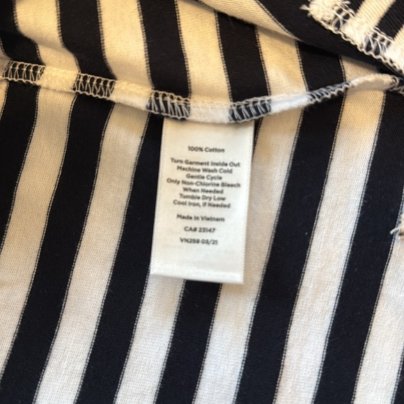 NWT Talbots Top - Picture 7 of 7